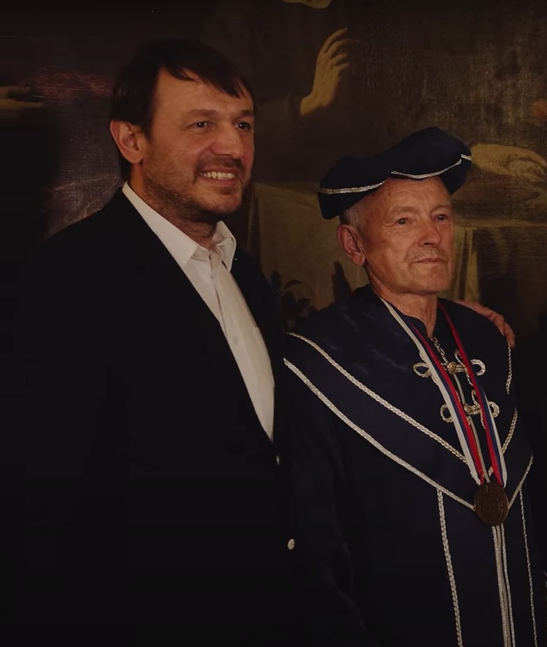 Předseda CNSC Michal Šedík triumfoval na Mankyz koštu se svou slivovicí