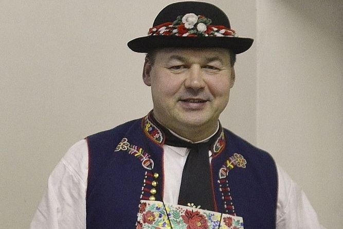Zdeněk Mencl získal druhé místo v soutěži Jablkovice roku